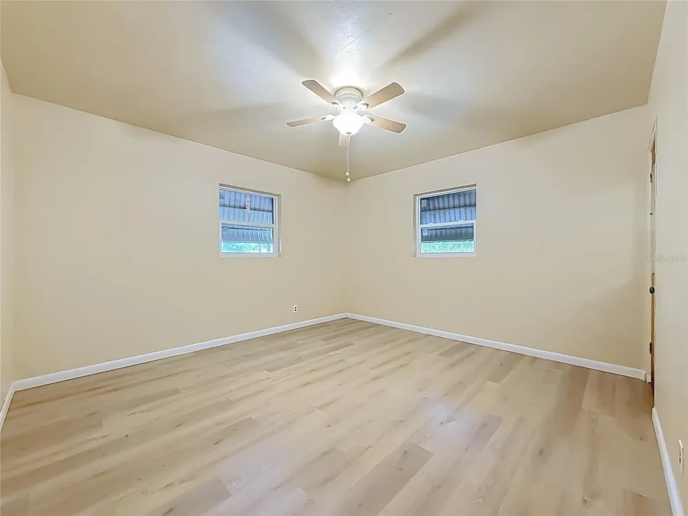 2121 10TH STREET S St Petersburg, FL 33705