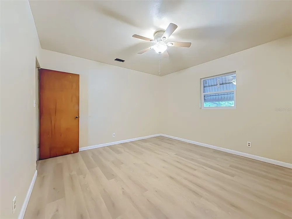 2121 10TH STREET S St Petersburg, FL 33705