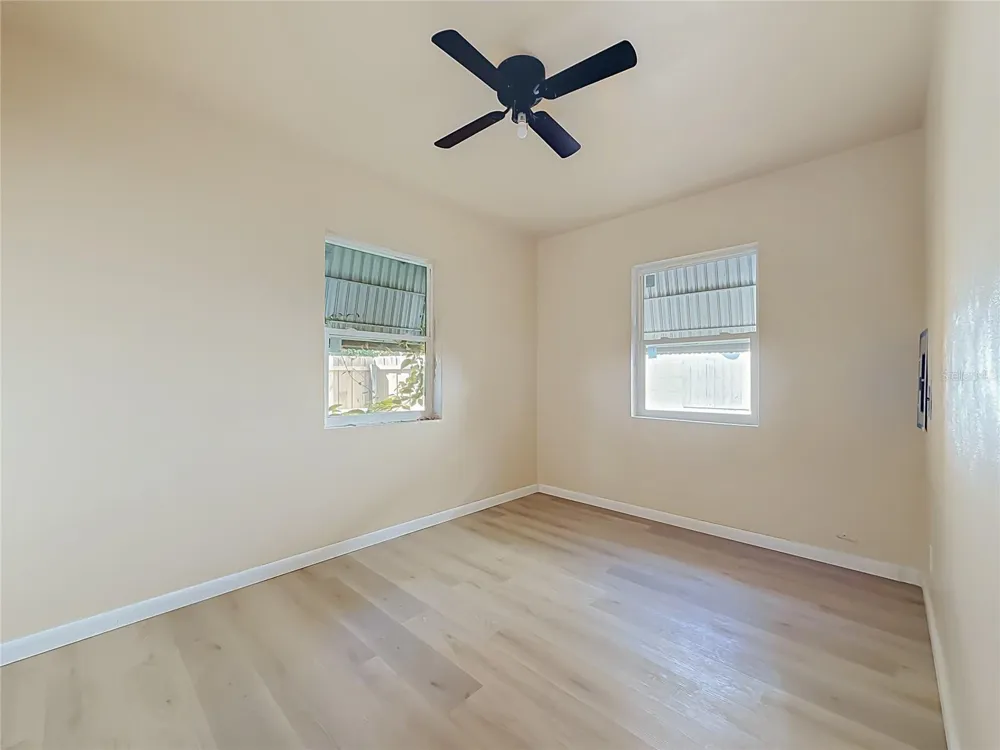 2121 10TH STREET S St Petersburg, FL 33705