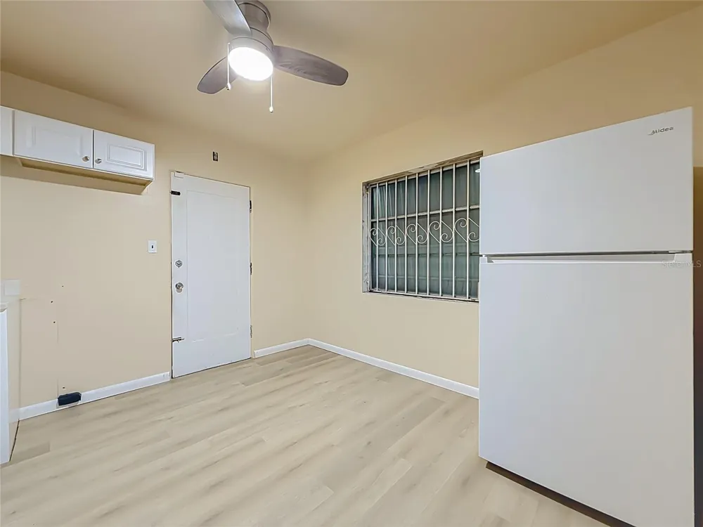 2121 10TH STREET S St Petersburg, FL 33705