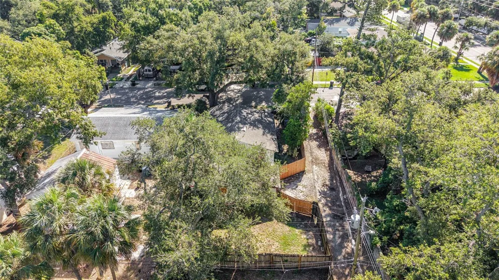2121 10TH STREET S St Petersburg, FL 33705