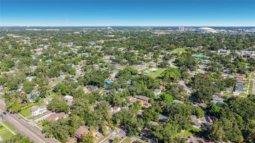 2121 10TH STREET S St Petersburg, FL 33705