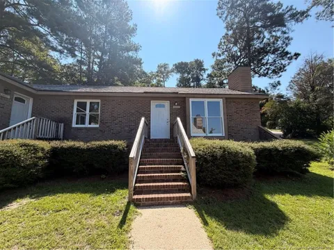 529 Coronation Drive