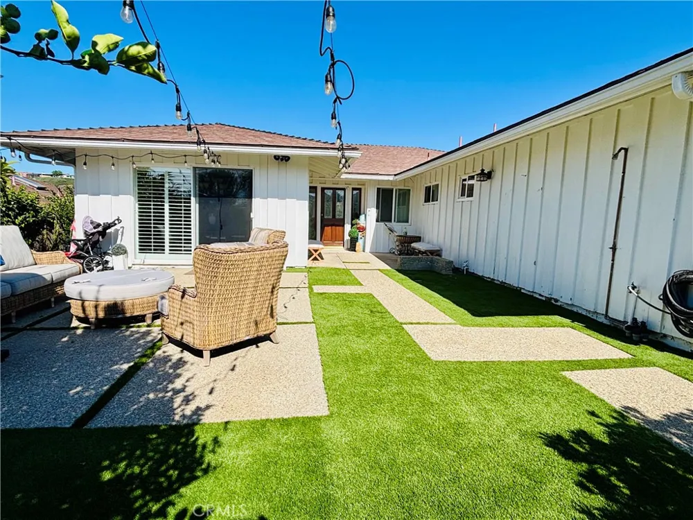 205 Via Montego San Clemente, CA 92672
