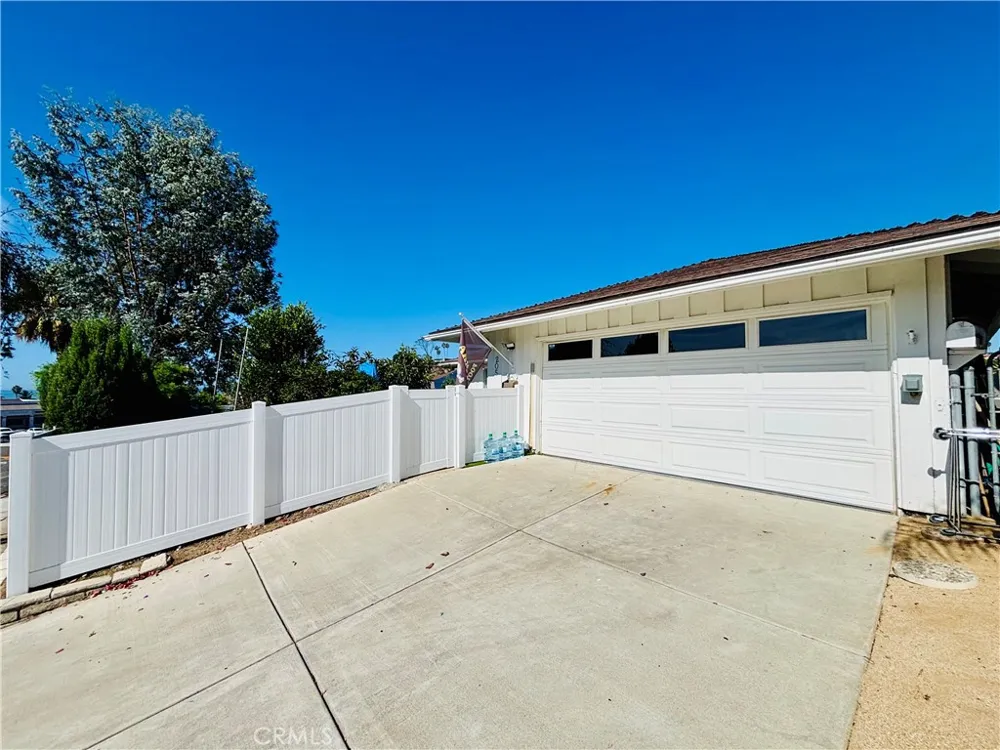 205 Via Montego San Clemente, CA 92672
