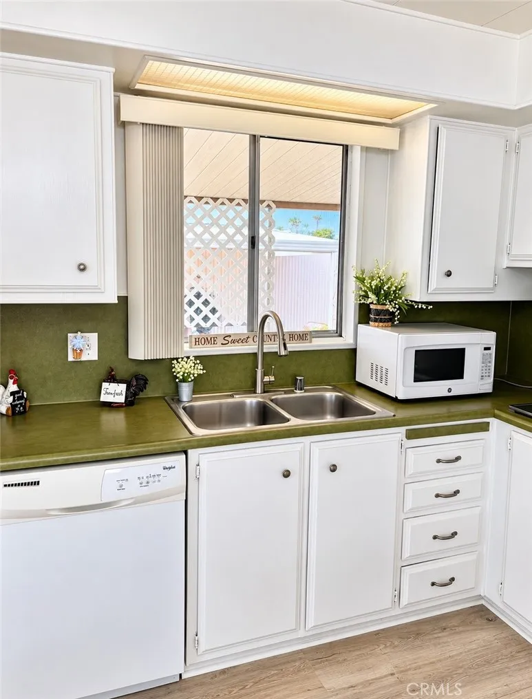12220 5th St #202 Yucaipa, CA 92399