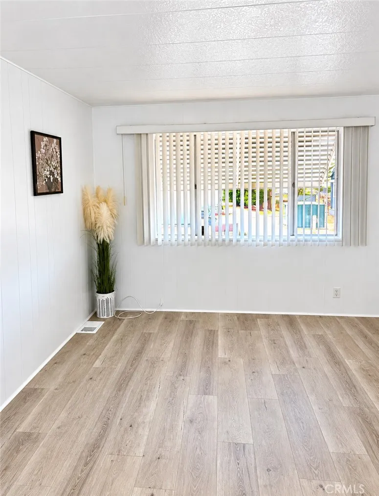 12220 5th St #202 Yucaipa, CA 92399