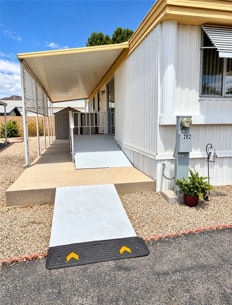 12220 5th St #202 Yucaipa, CA 92399