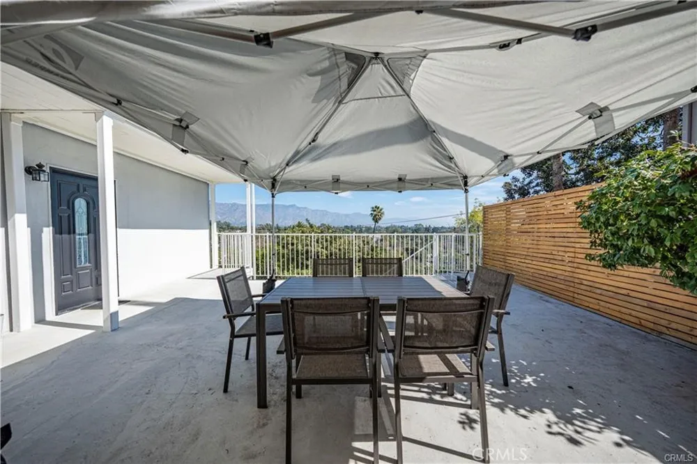 332 Anita Dr Pasadena, CA 91105