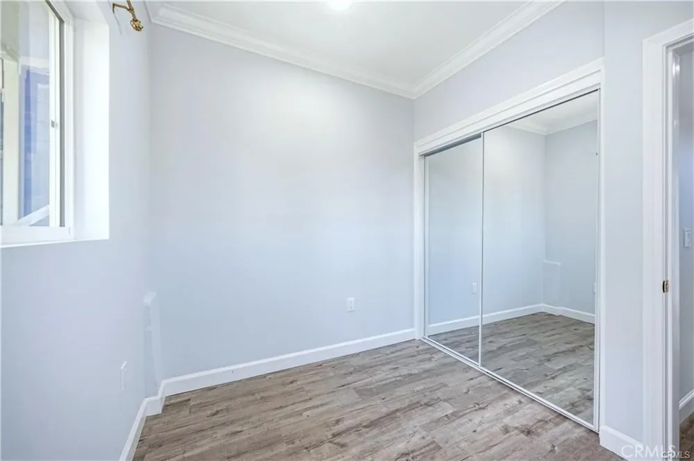 332 Anita Dr Pasadena, CA 91105