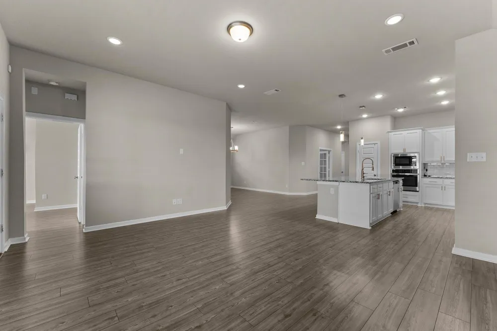 102 Camelia Street Garland, TX 75043