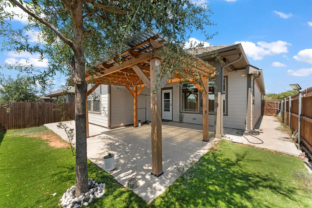 102 Camelia Street Garland, TX 75043