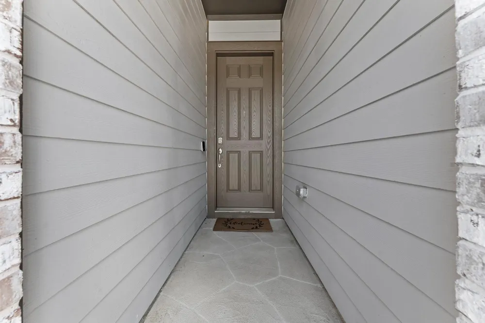 102 Camelia Street Garland, TX 75043