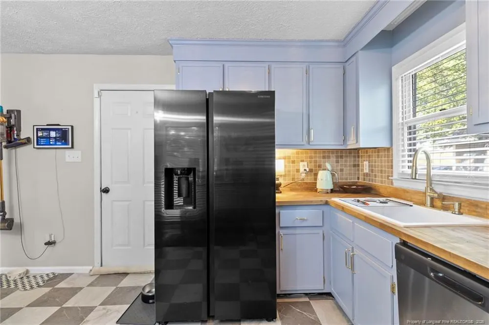 725 Sunnycrest Drive Fayetteville, NC 28314