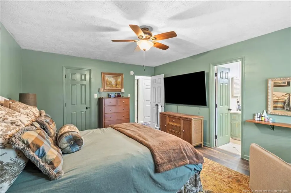 725 Sunnycrest Drive Fayetteville, NC 28314