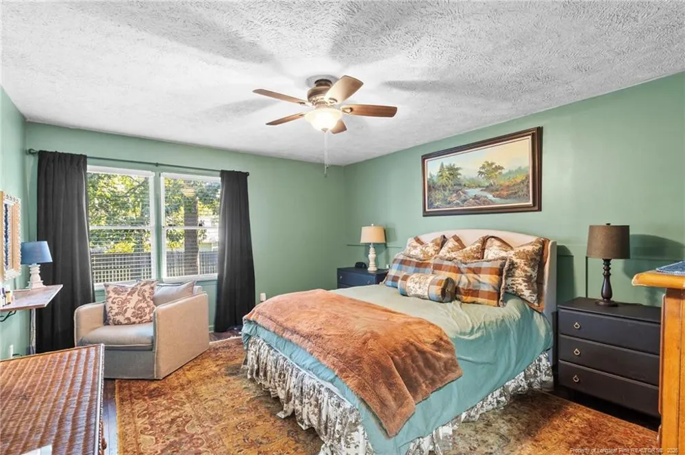 725 Sunnycrest Drive Fayetteville, NC 28314