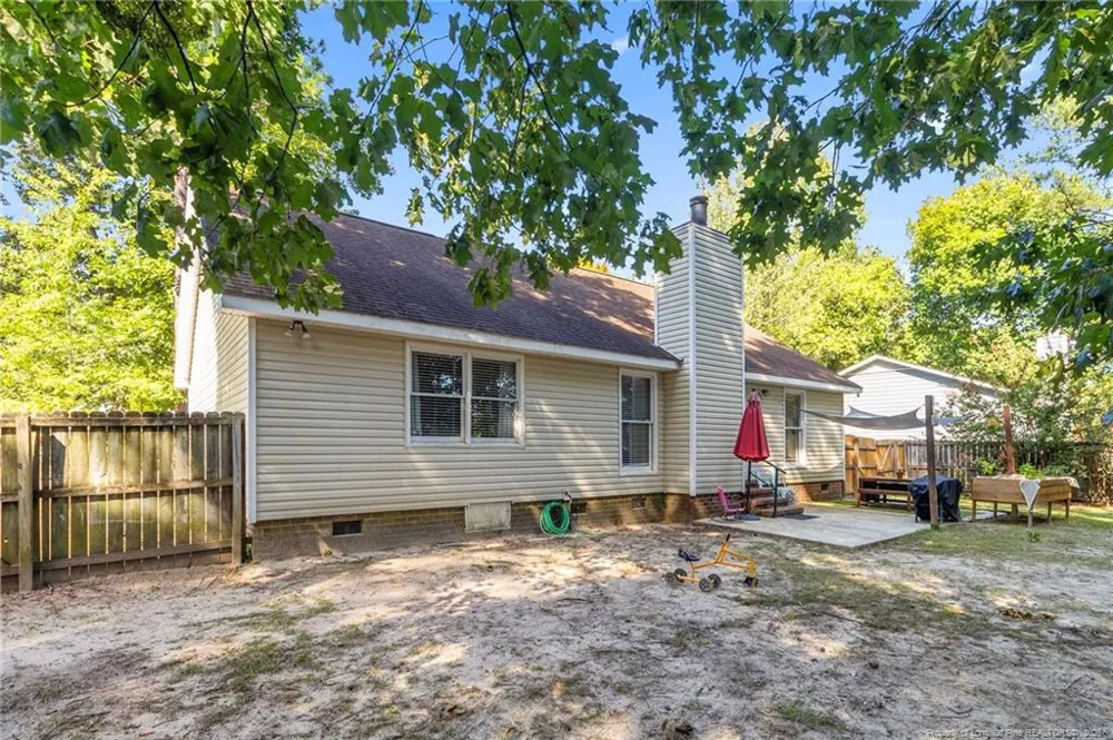 725 Sunnycrest Drive Fayetteville, NC 28314