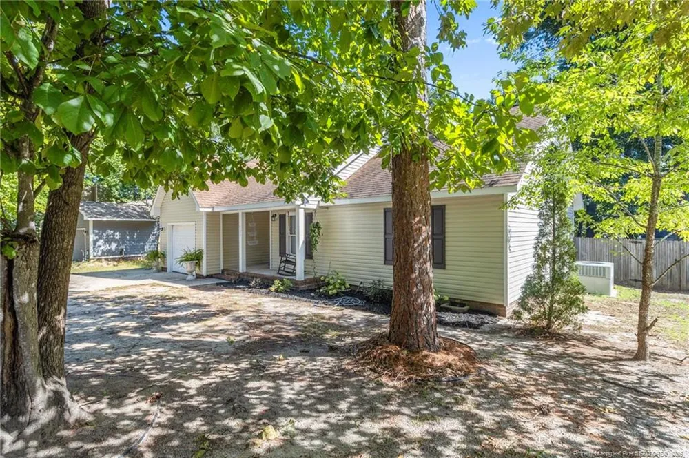 725 Sunnycrest Drive Fayetteville, NC 28314