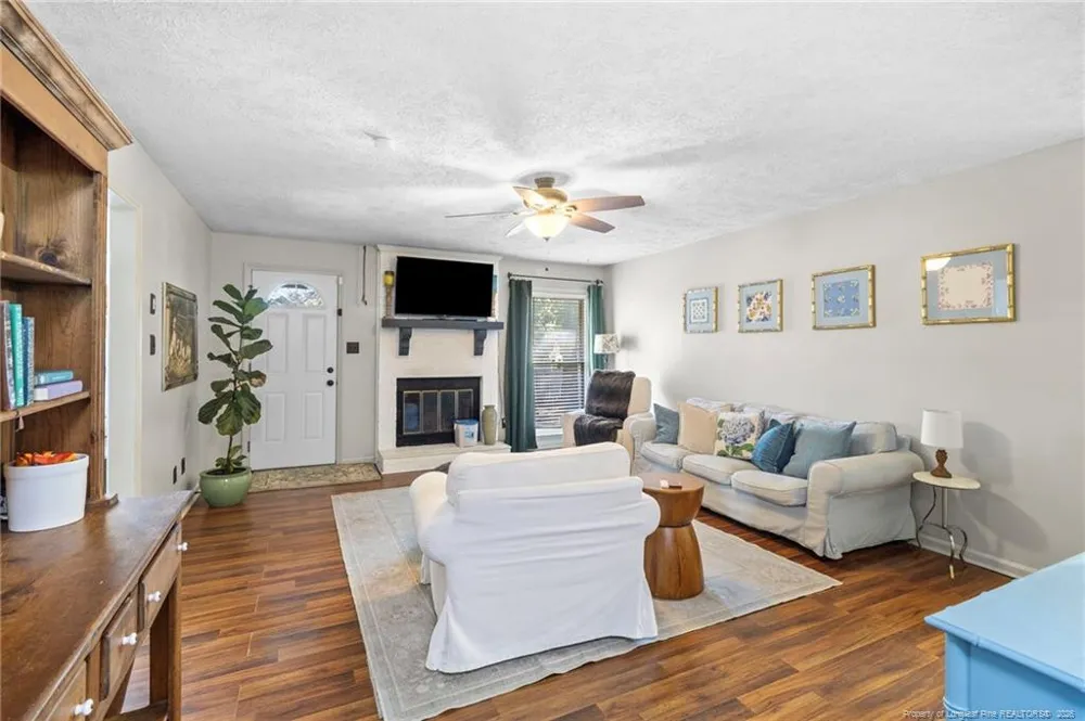 725 Sunnycrest Drive Fayetteville, NC 28314