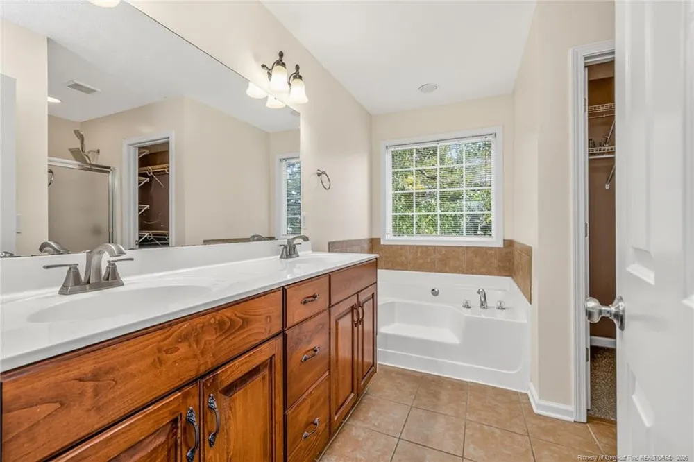 1607 Pendleton Court Fayetteville, NC 28314
