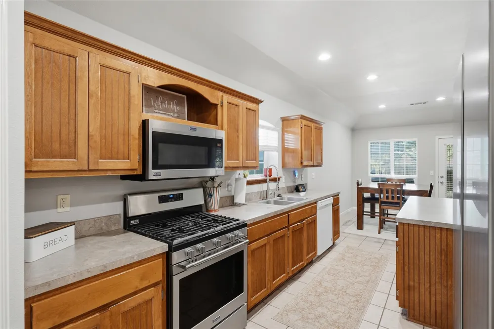 15318 E 89th Court Owasso, OK 74055