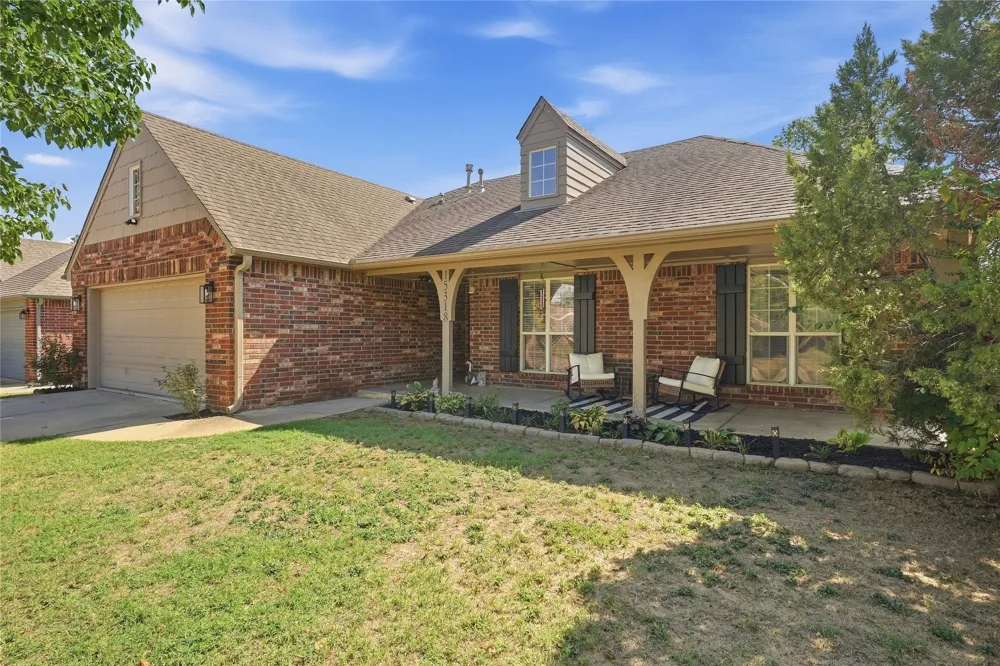 15318 E 89th Court Owasso, OK 74055
