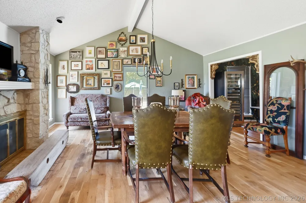 1103 E 124TH STREET S Jenks, OK 74037