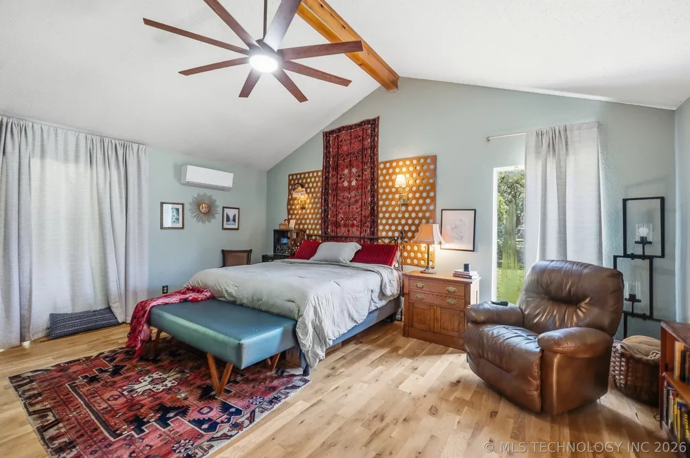 1103 E 124TH STREET S Jenks, OK 74037