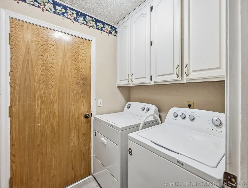 1103 E 124TH STREET S Jenks, OK 74037