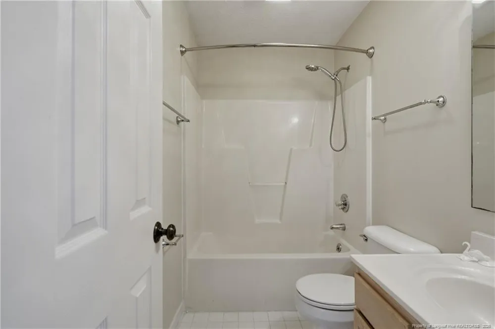 811 Retriever Court Fayetteville, NC 28311