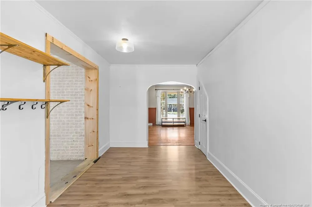 410 W Mclean Street St. Pauls, NC 28384