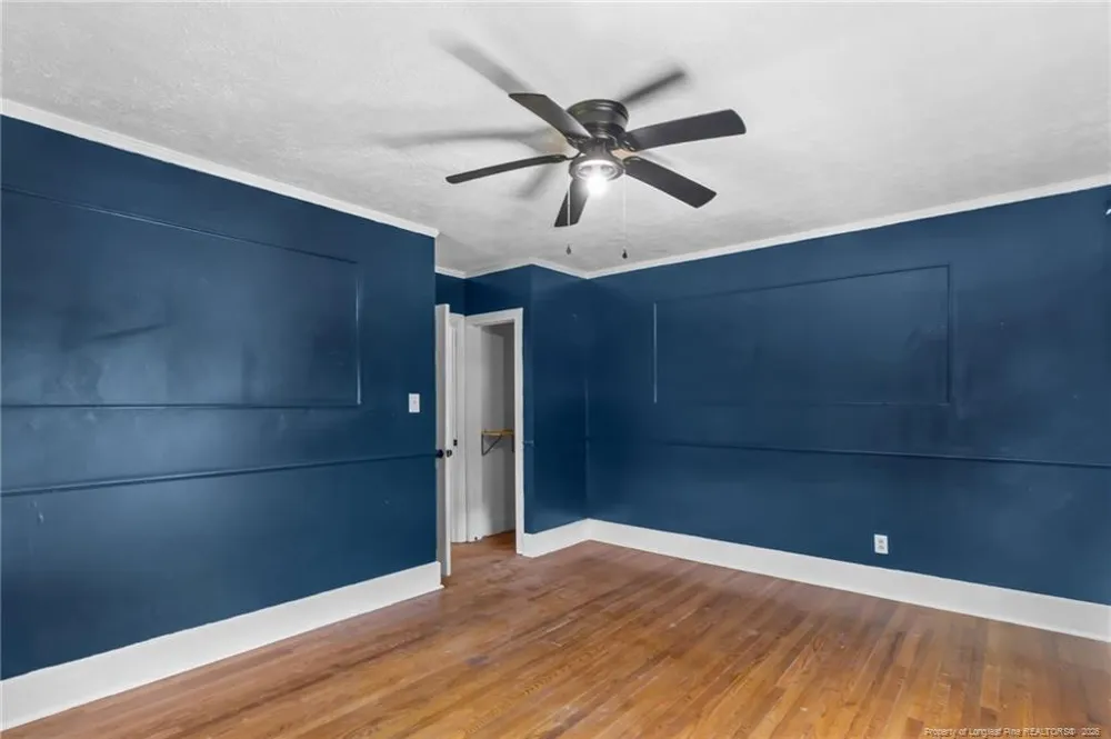 410 W Mclean Street St. Pauls, NC 28384