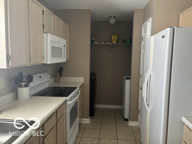 2023 E Werges Avenue Indianapolis, IN 46237