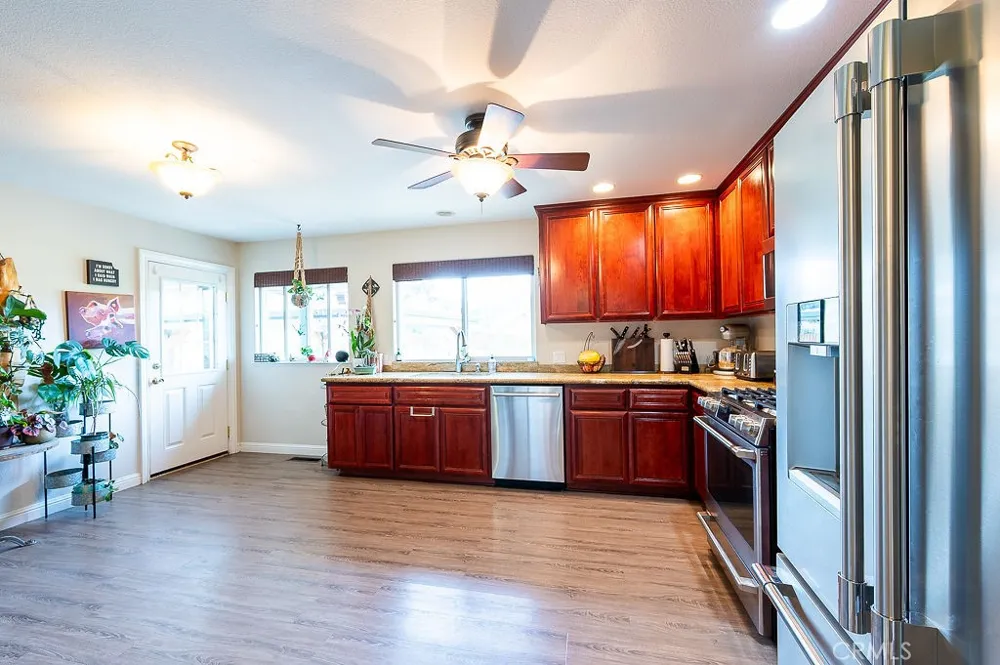 15255 Timm Middletown, CA 95461