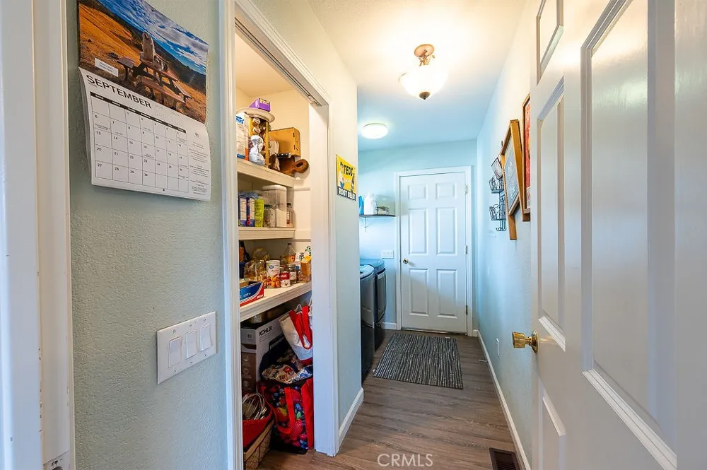 15255 Timm Middletown, CA 95461