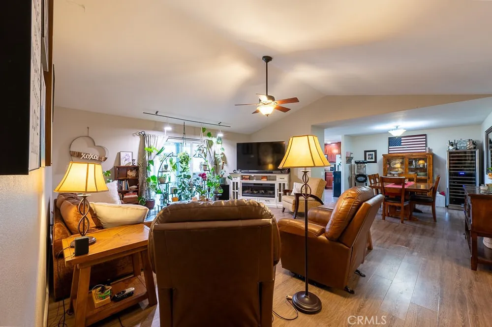 15255 Timm Middletown, CA 95461