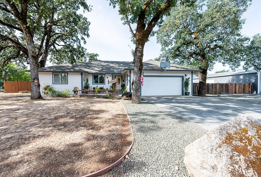 15255 Timm Middletown, CA 95461