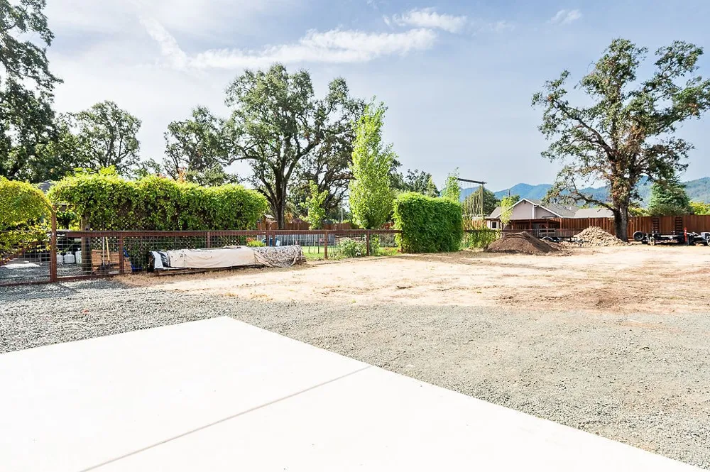 15255 Timm Middletown, CA 95461