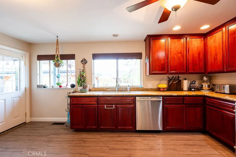 15255 Timm Middletown, CA 95461