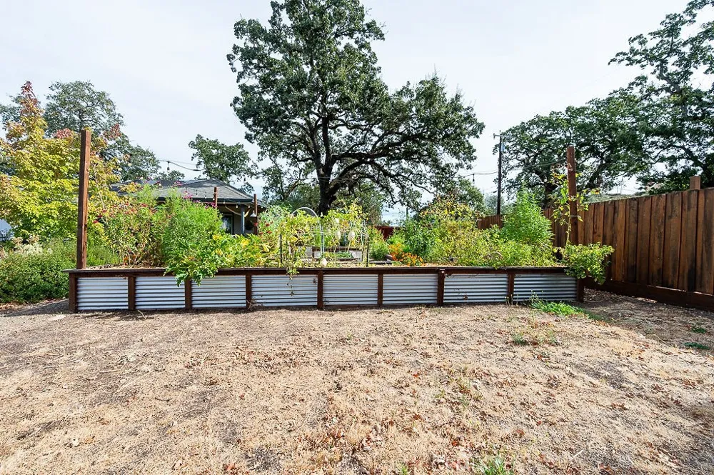 15255 Timm Middletown, CA 95461