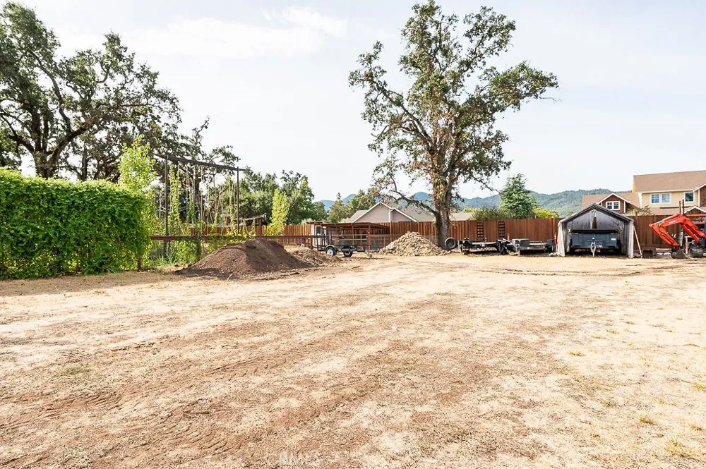 15255 Timm Middletown, CA 95461