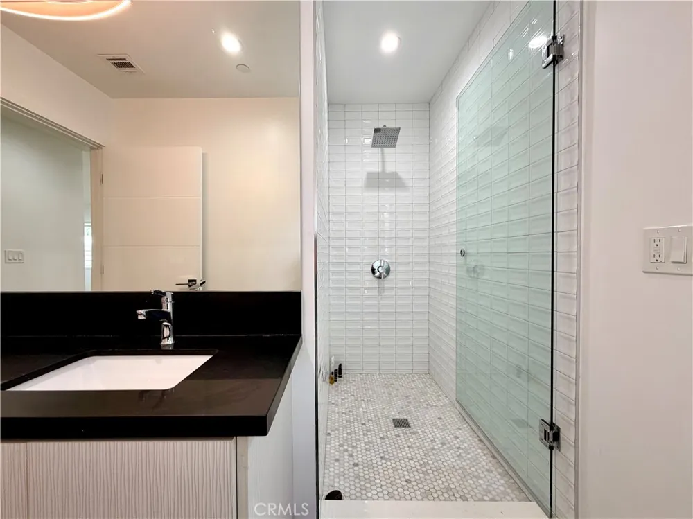 1042 Garfield Avenue Venice, CA 90291