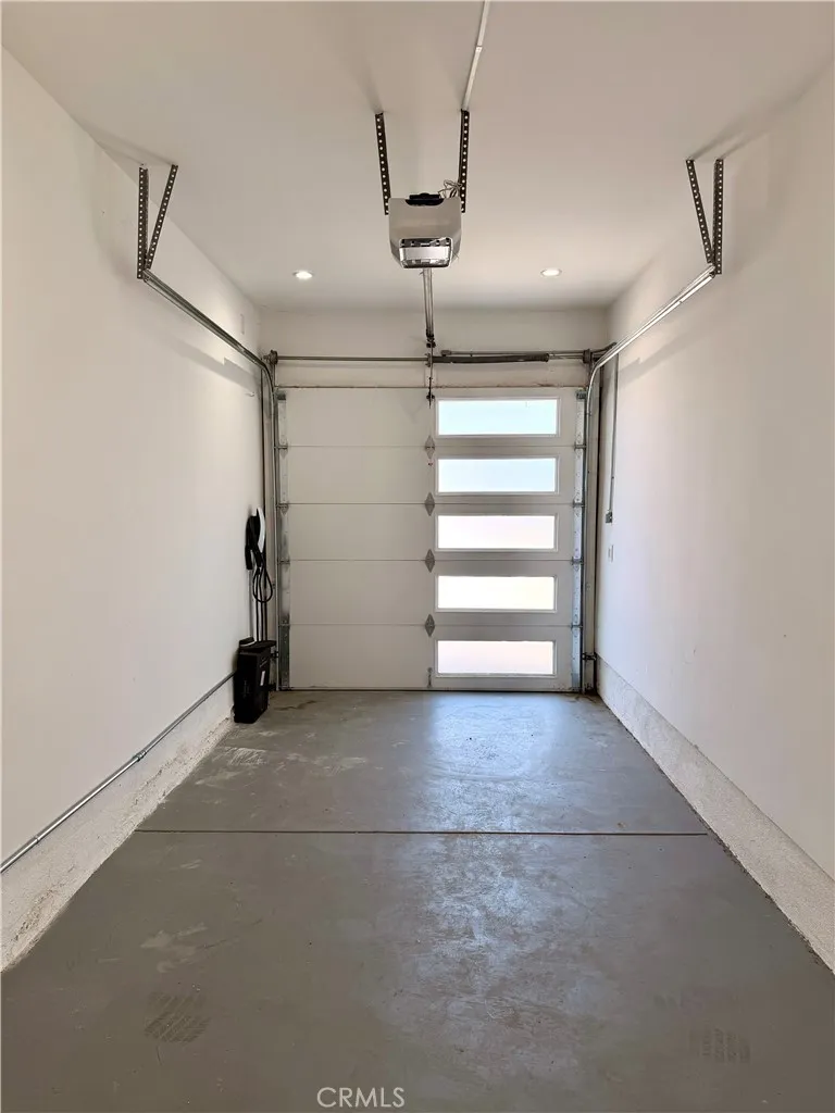 1042 Garfield Avenue Venice, CA 90291