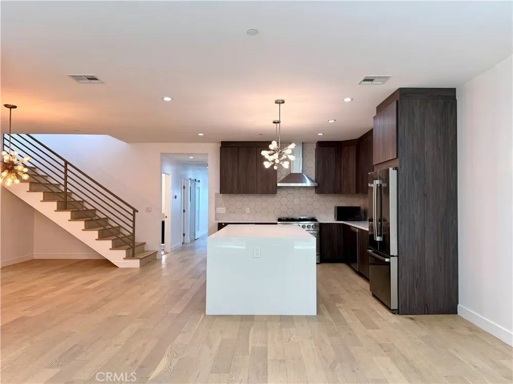 1042 Garfield Avenue Venice, CA 90291