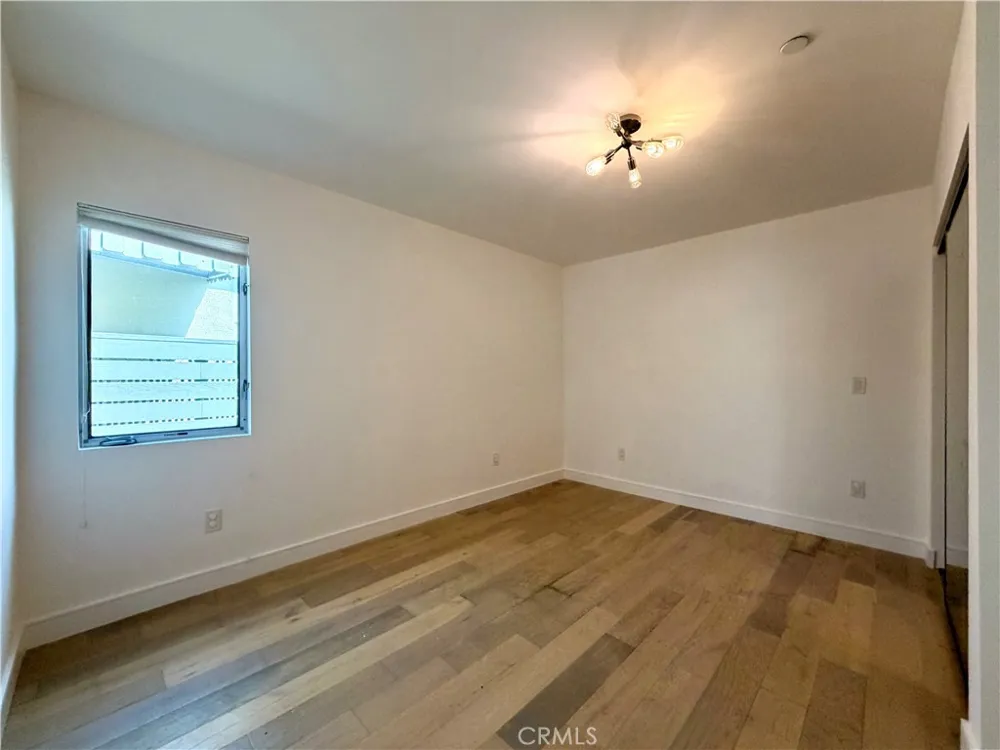 1042 Garfield Avenue Venice, CA 90291