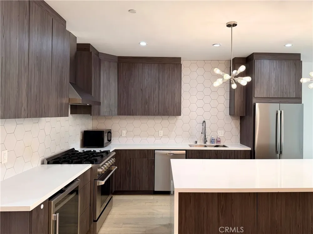1042 Garfield Avenue Venice, CA 90291