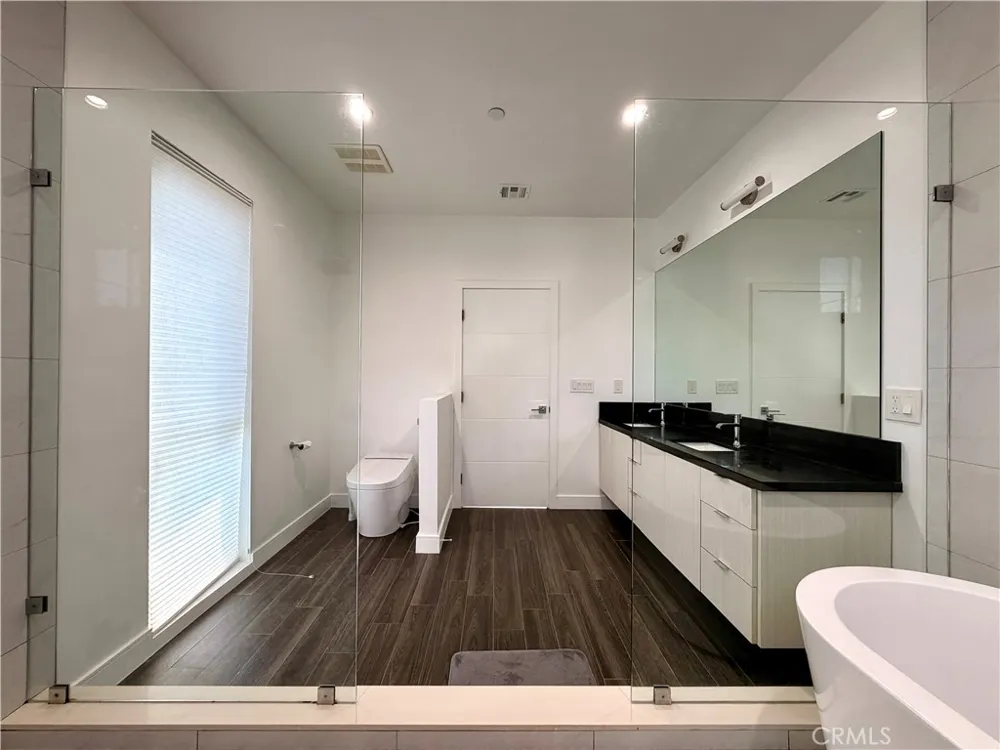 1042 Garfield Avenue Venice, CA 90291