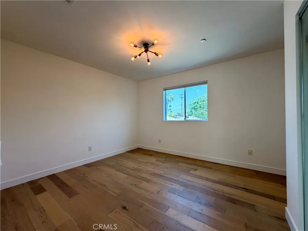 1042 Garfield Avenue Venice, CA 90291