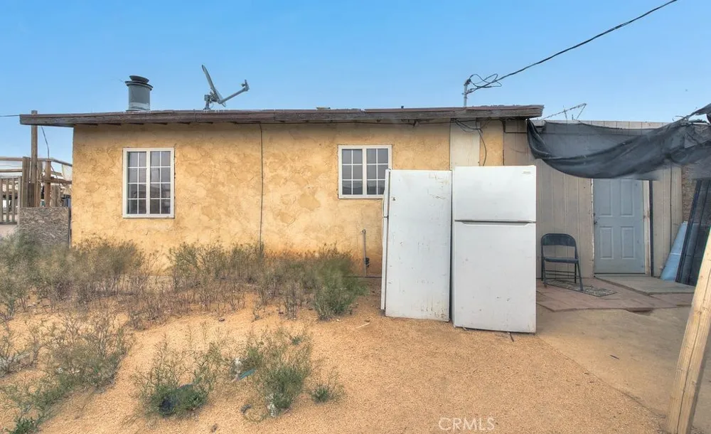 43111 260th E Lancaster, CA 93535