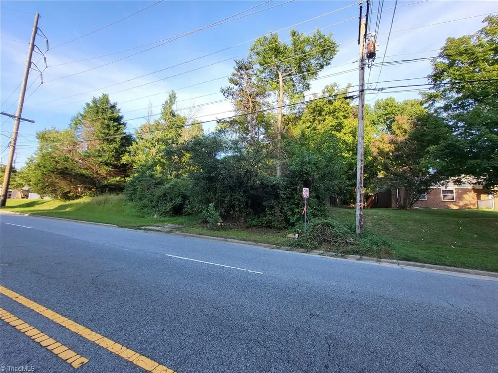 2321 Brentwood Street High Point, NC 27263